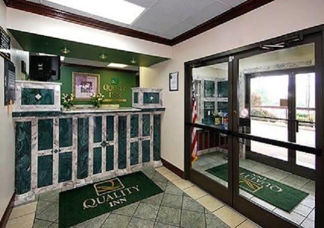 Quality Inn Russellville Eksteriør billede